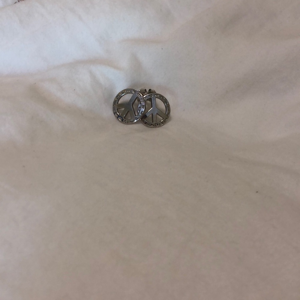 Peace sign earrings in silver